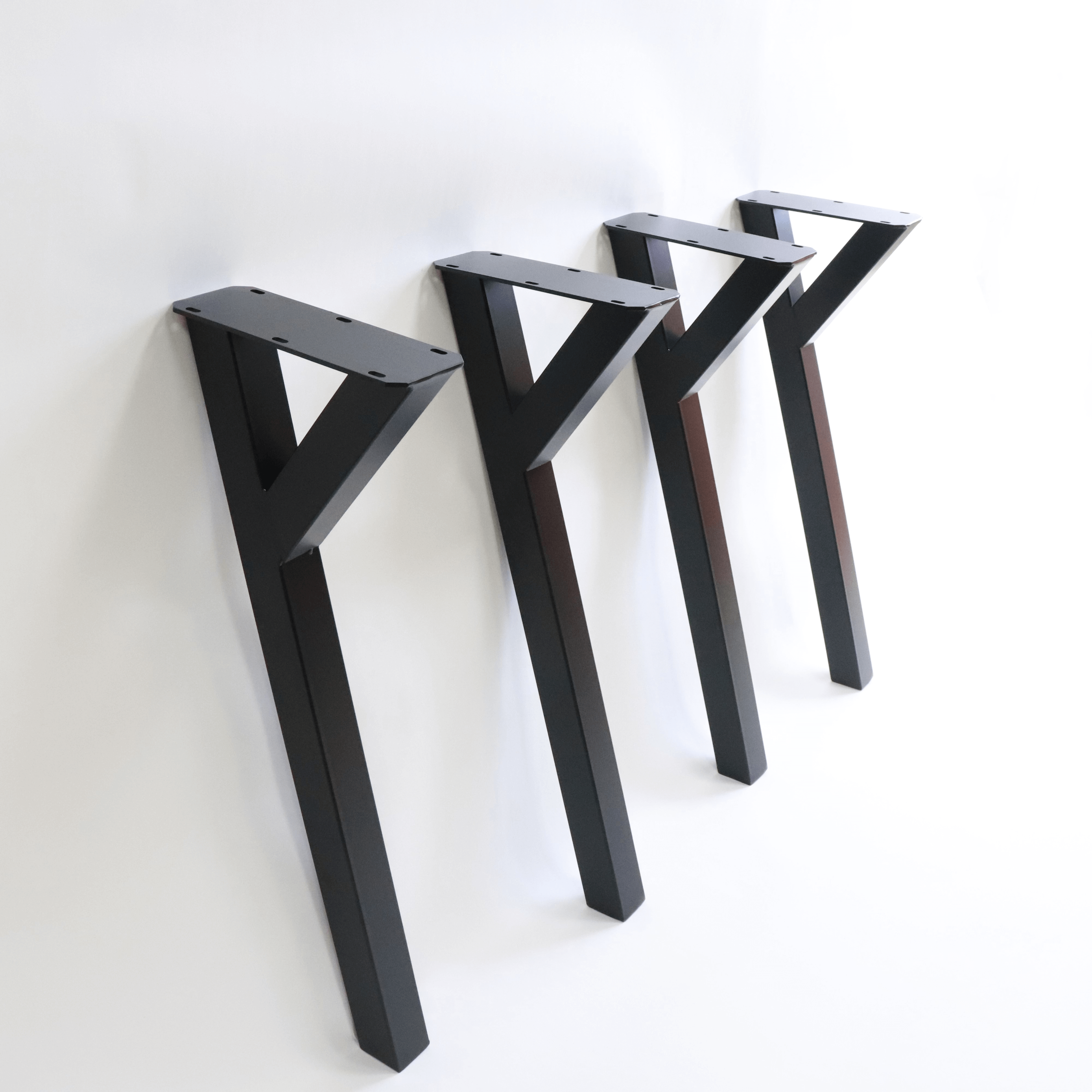 Corner Legs