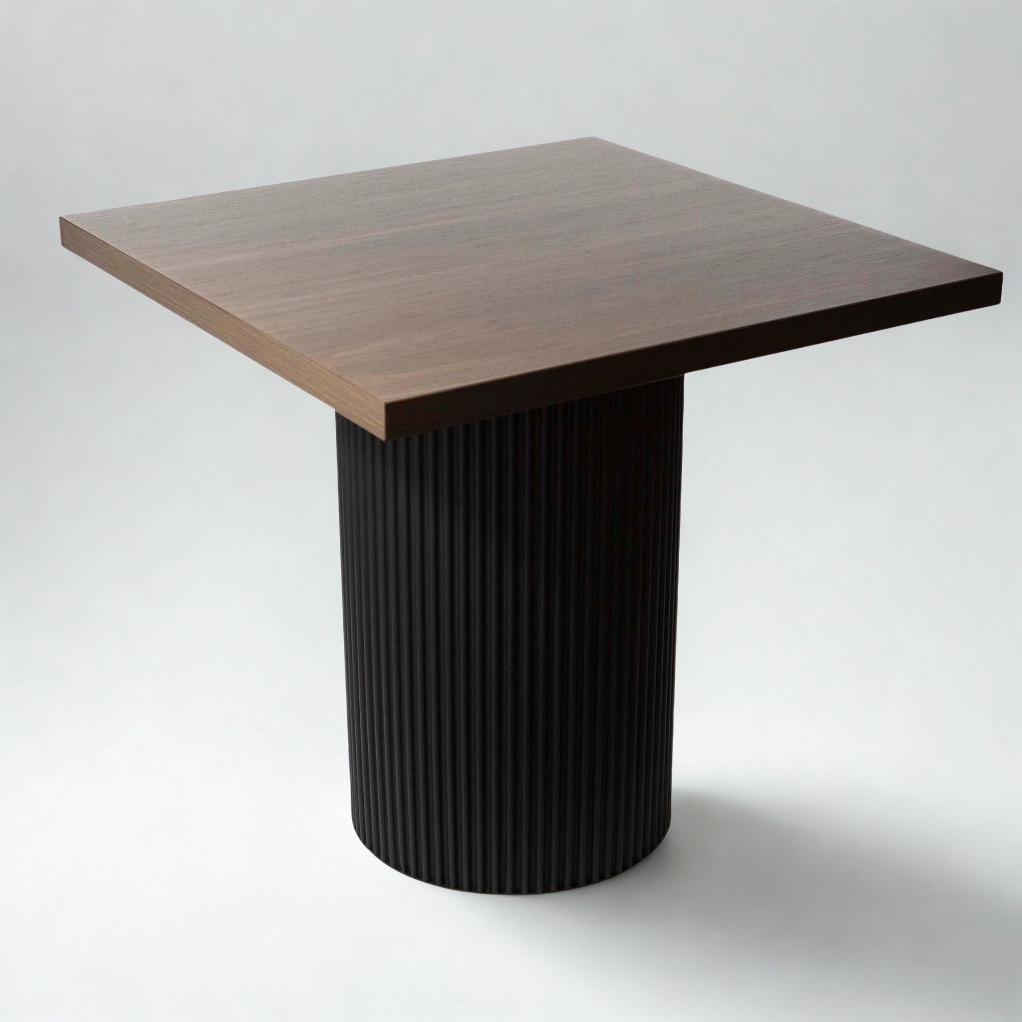 SS022 - Fluted Round Dining Table Base