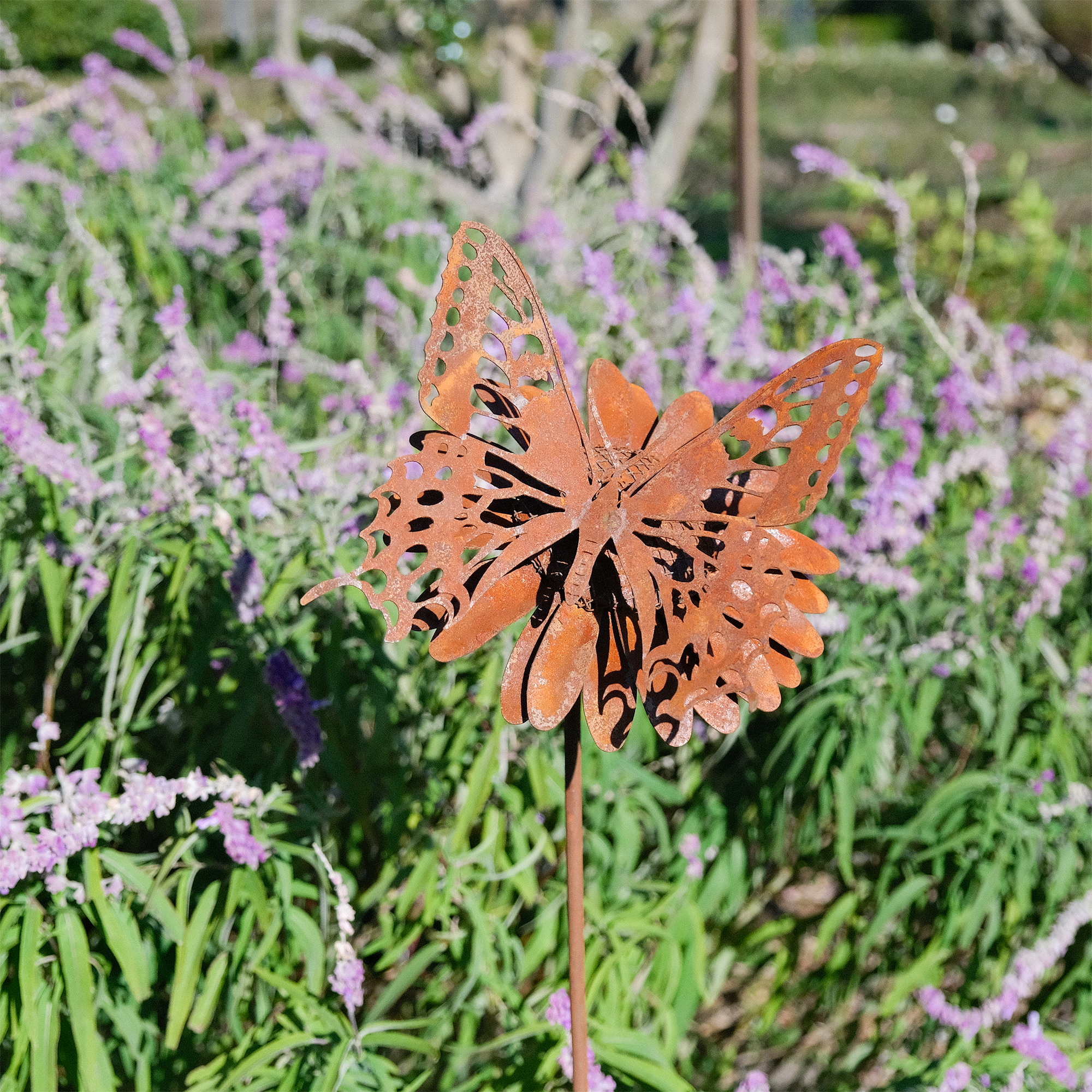 W4604 Garden stake - Butterfly on flower