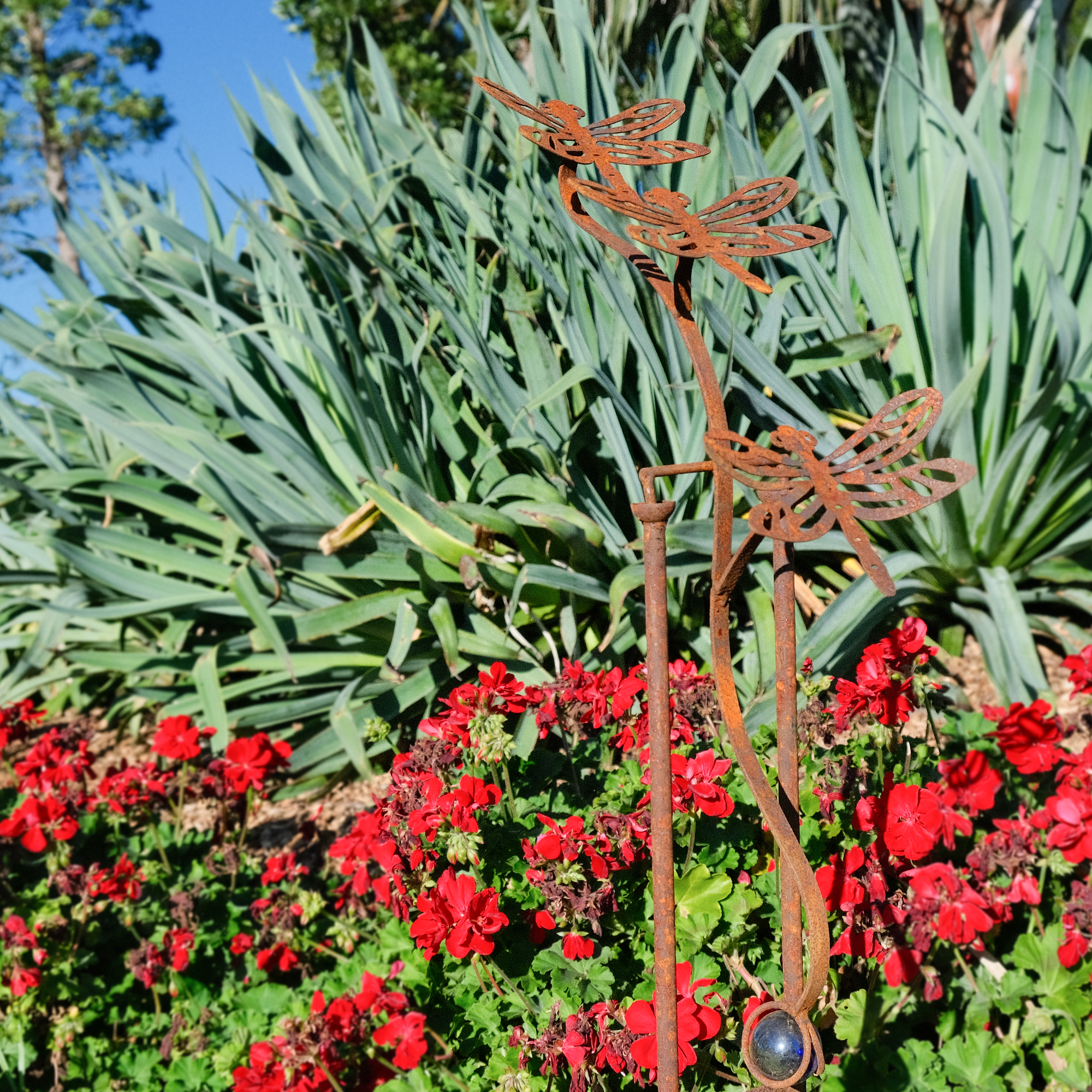 *W3560drag Rocking stake of dragonflies and a glass ball