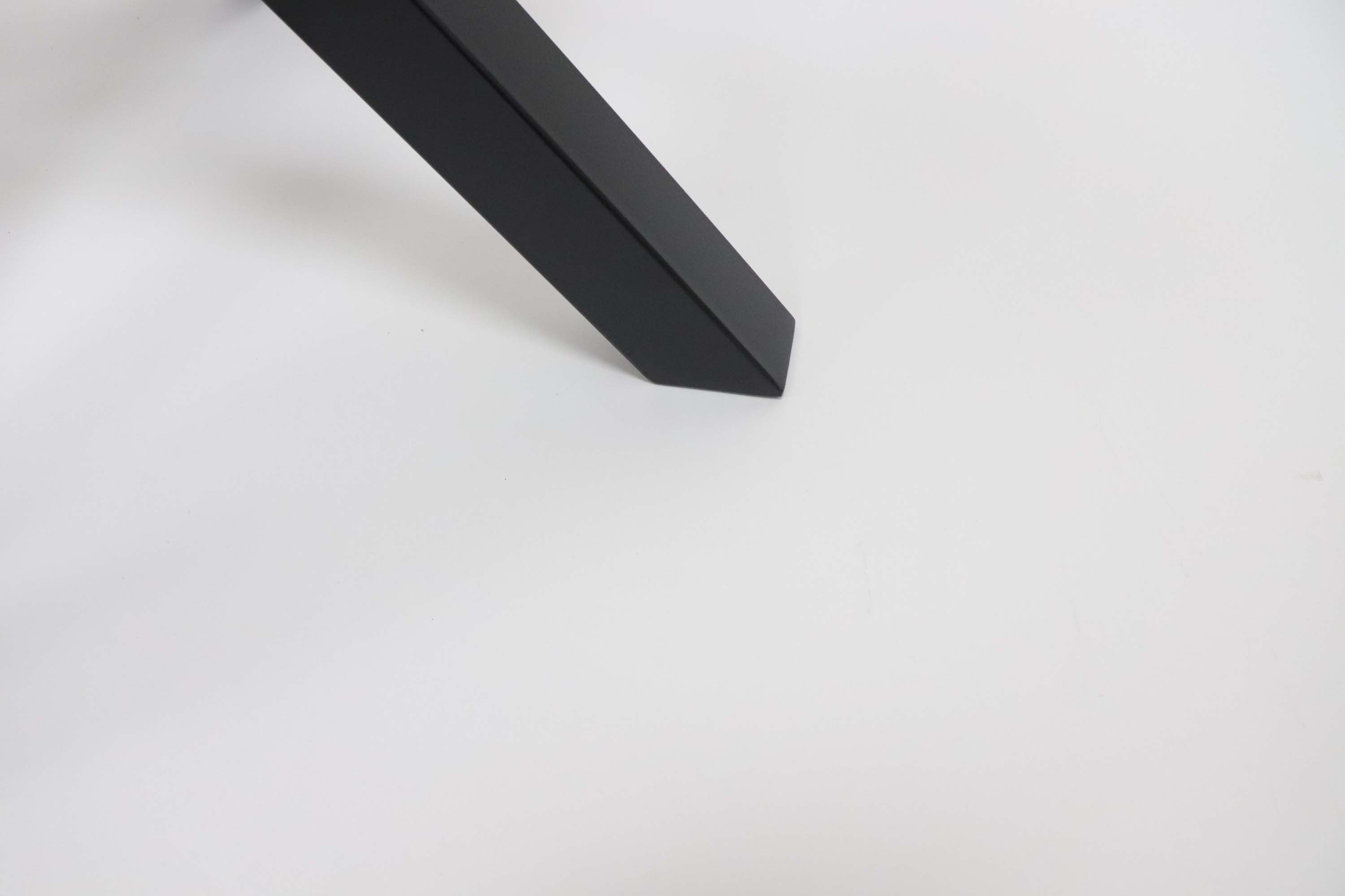 SS1311 Spider shape base for round dining table