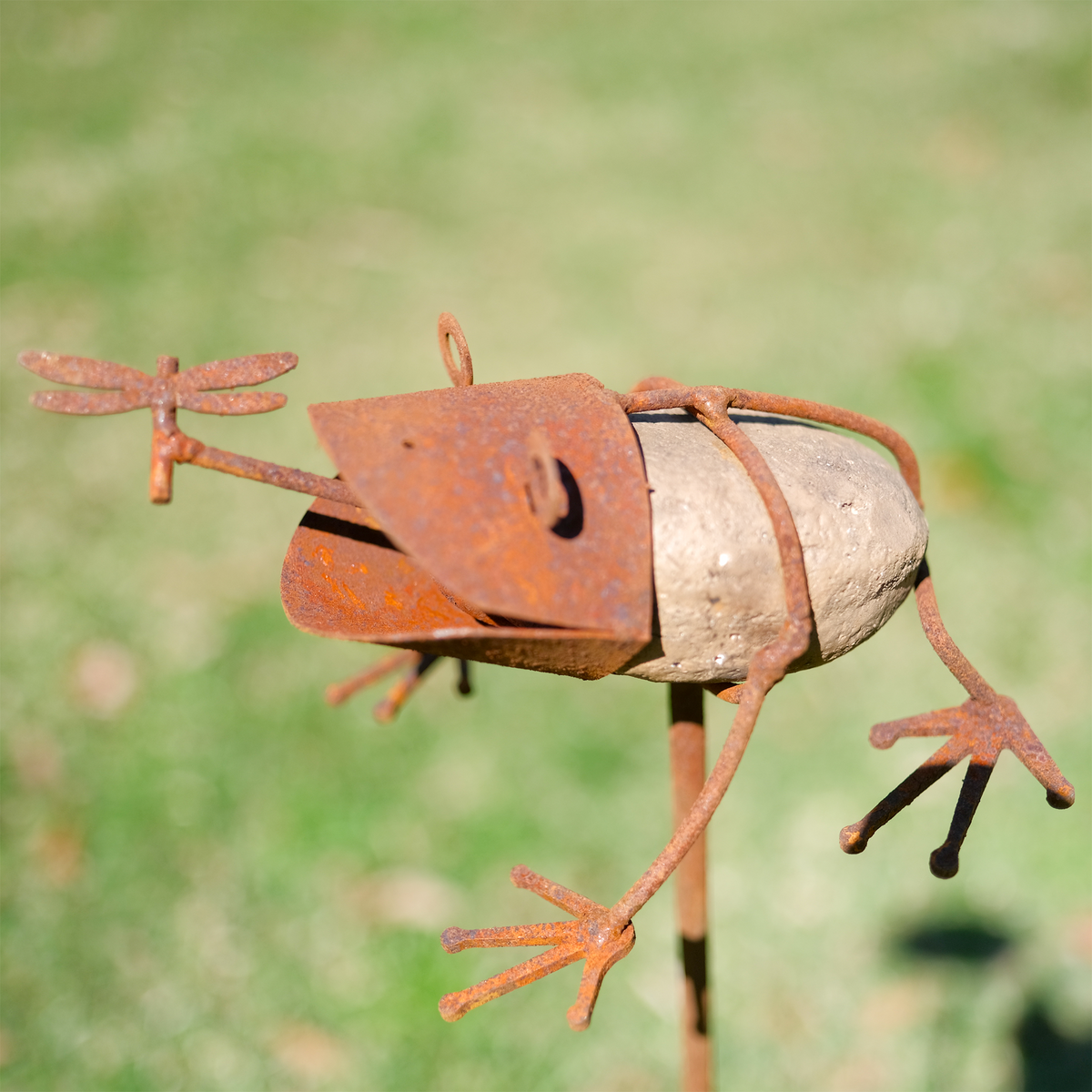 Rustic Metal Frog Garden Stake, Outdoor Yard Art, SH0122