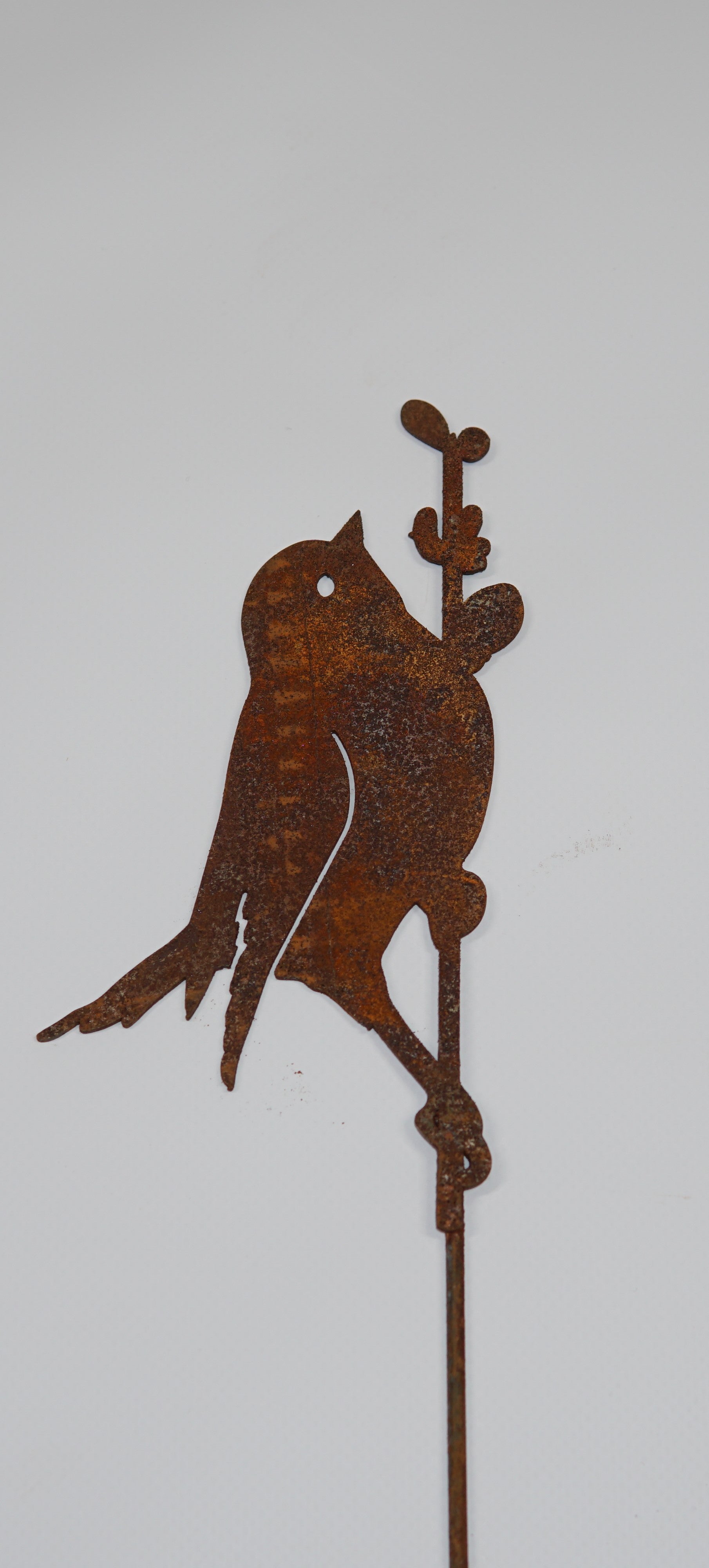 W3574P Bird on willow - rusted garden stakes